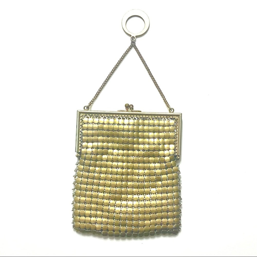 Vintage mesh purse finger mini compact gold brass flapper